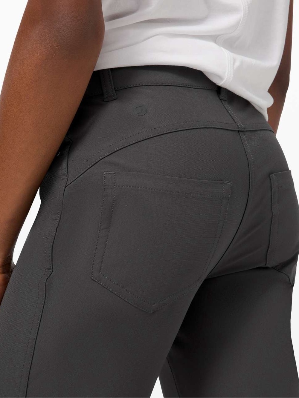 lululemon athletica Straight Leg Pants in Charcoal Gray sz 28